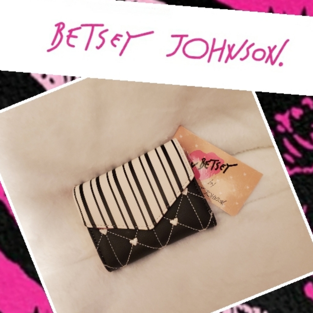 New Betsey Johnson Wallet